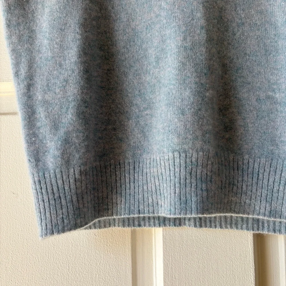 Reformation Light Gray self altered cut Sleeveless Top vest SB2 - Picture 2 of 7